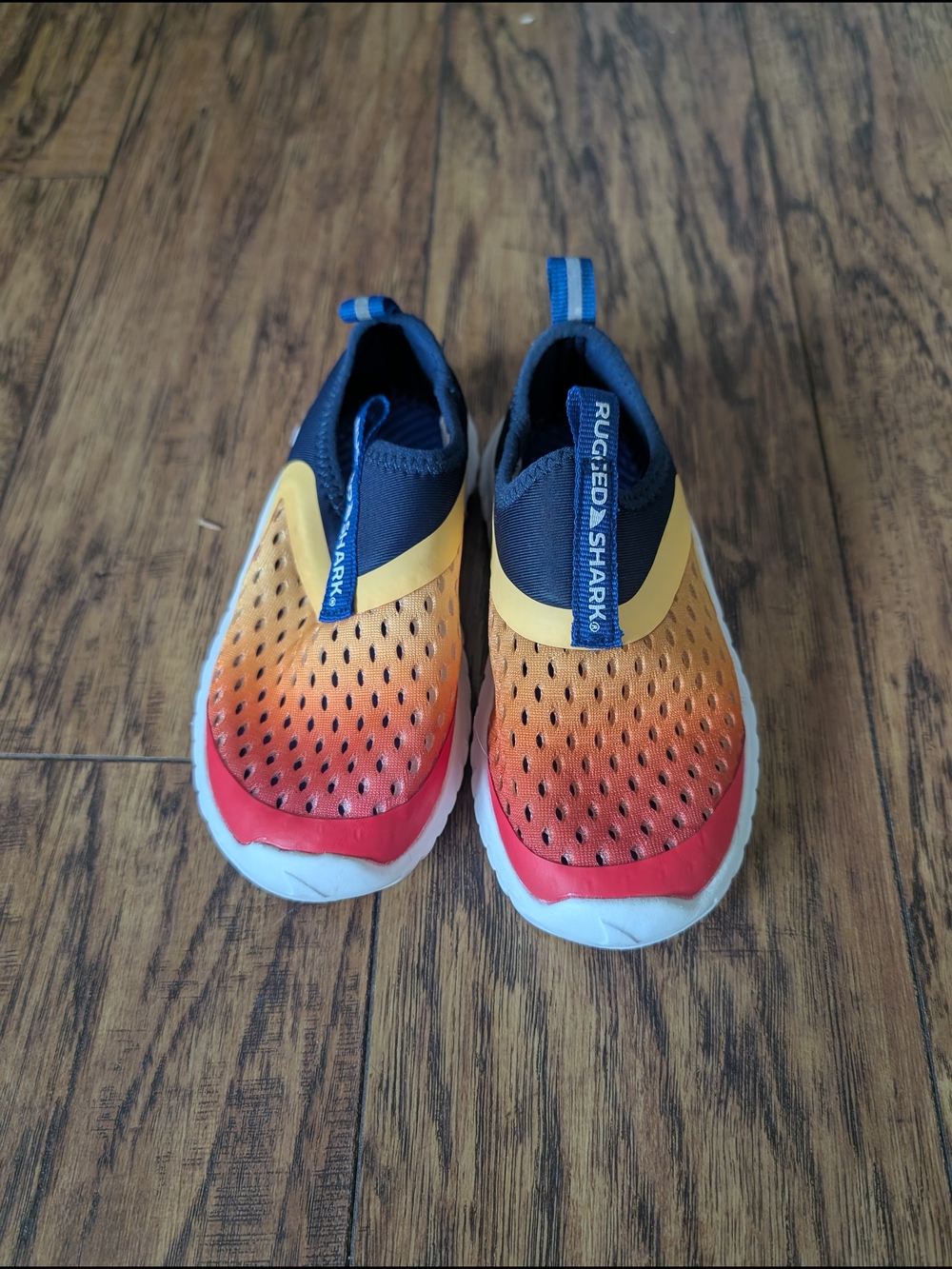 💥3/$24 Rugged Shark Kids Water Shoes Size 8 Toddler